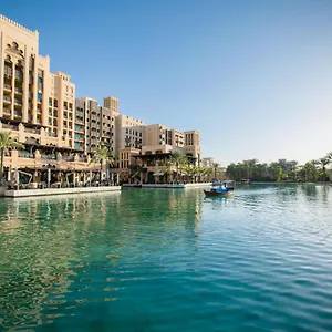 Курортный комплекс Jumeirah Mina Al Salam Дубай