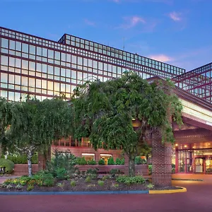 Doubletree By Hilton New York-laguardia New York
